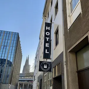 Domspitzen Otel